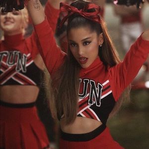 Meet your Posher, Adriana